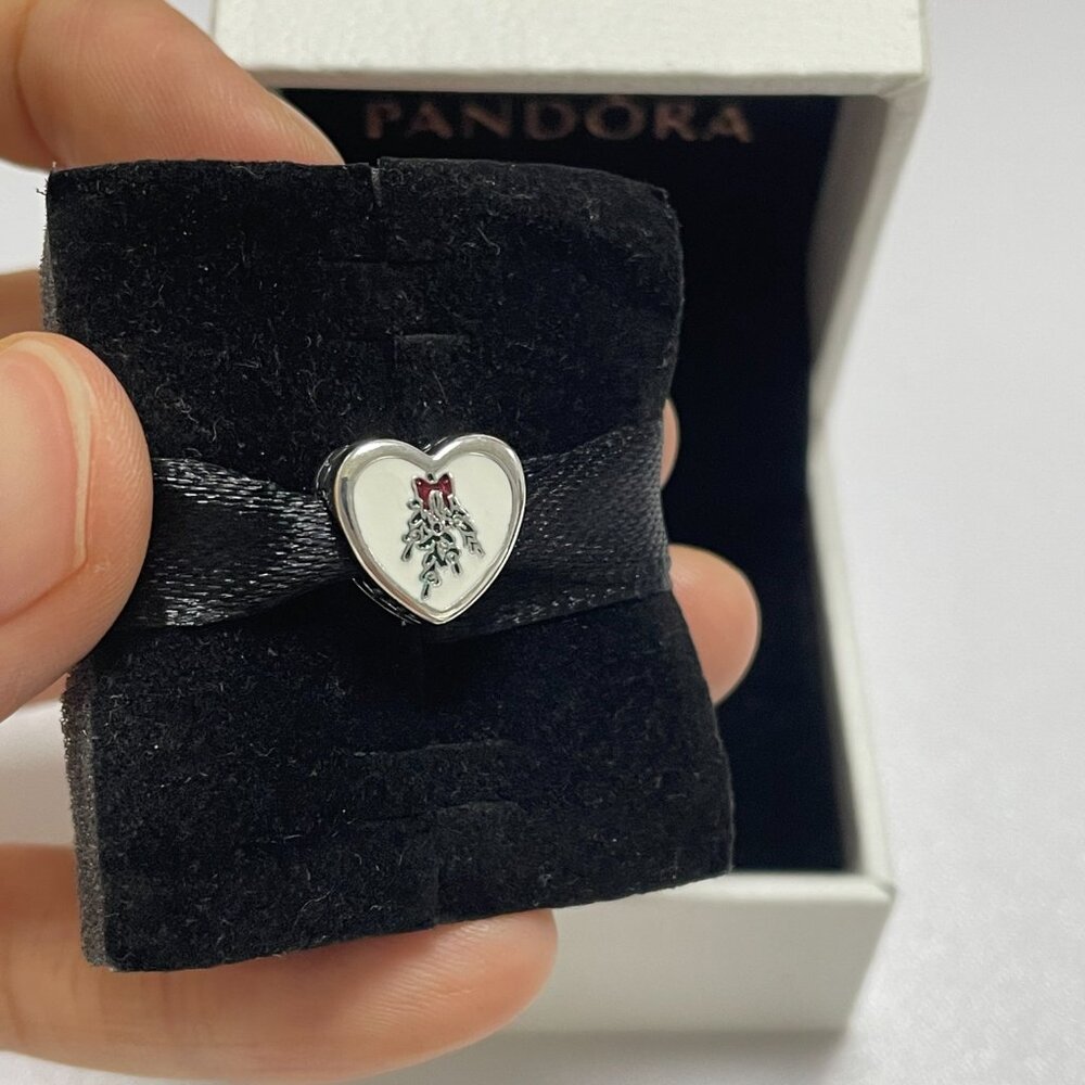 Pandora KISS ME Hearts Charm, Sterling Silver Charms for Pandora Bracelet